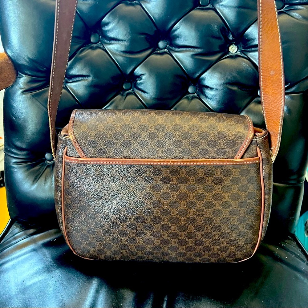 CELINE Vintage Macadam Crossbody (excellent condition) - Picture 4 of 14